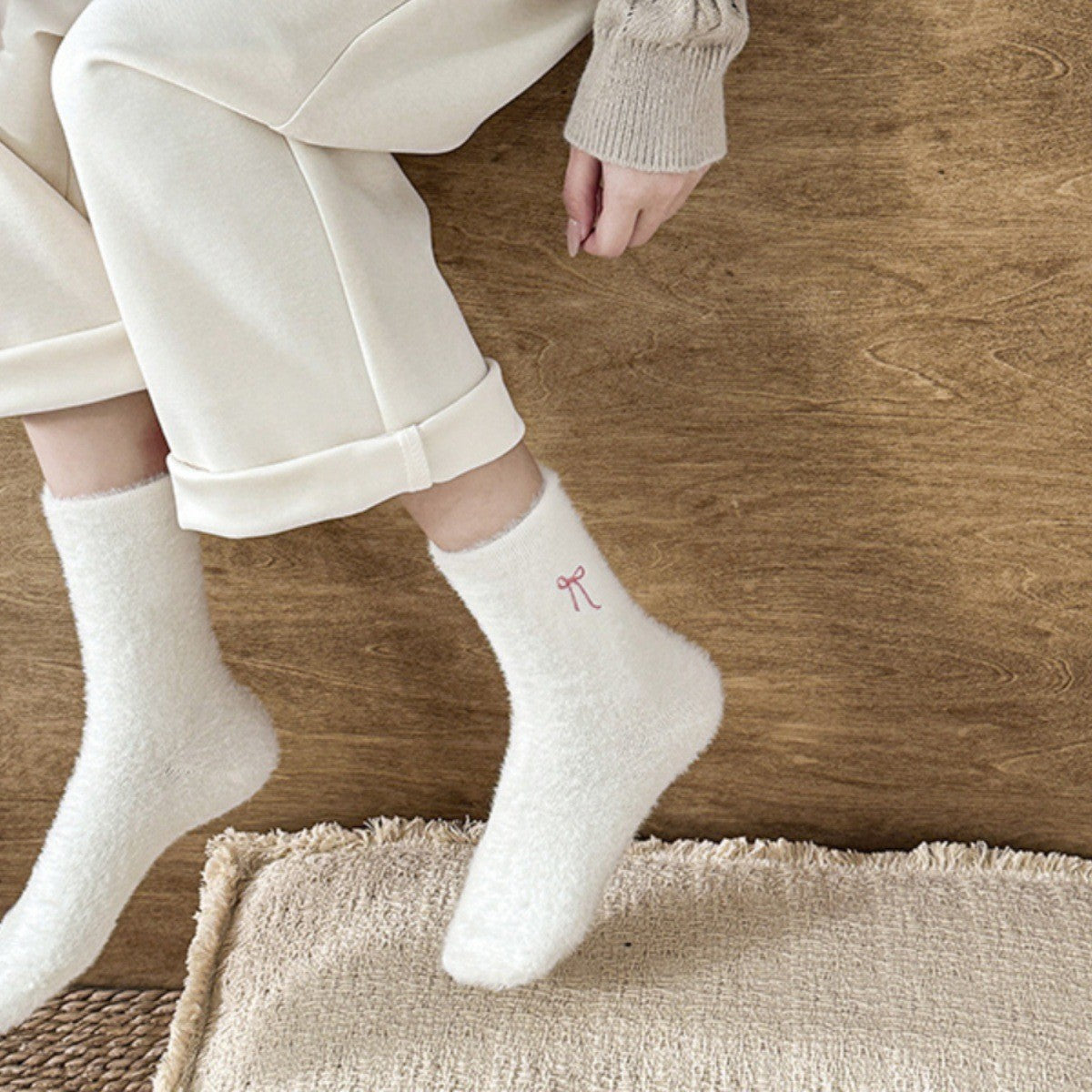 Mink Velvet Bow Socks