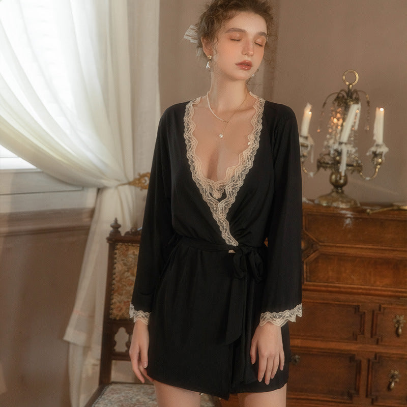 Gilded Lace Set